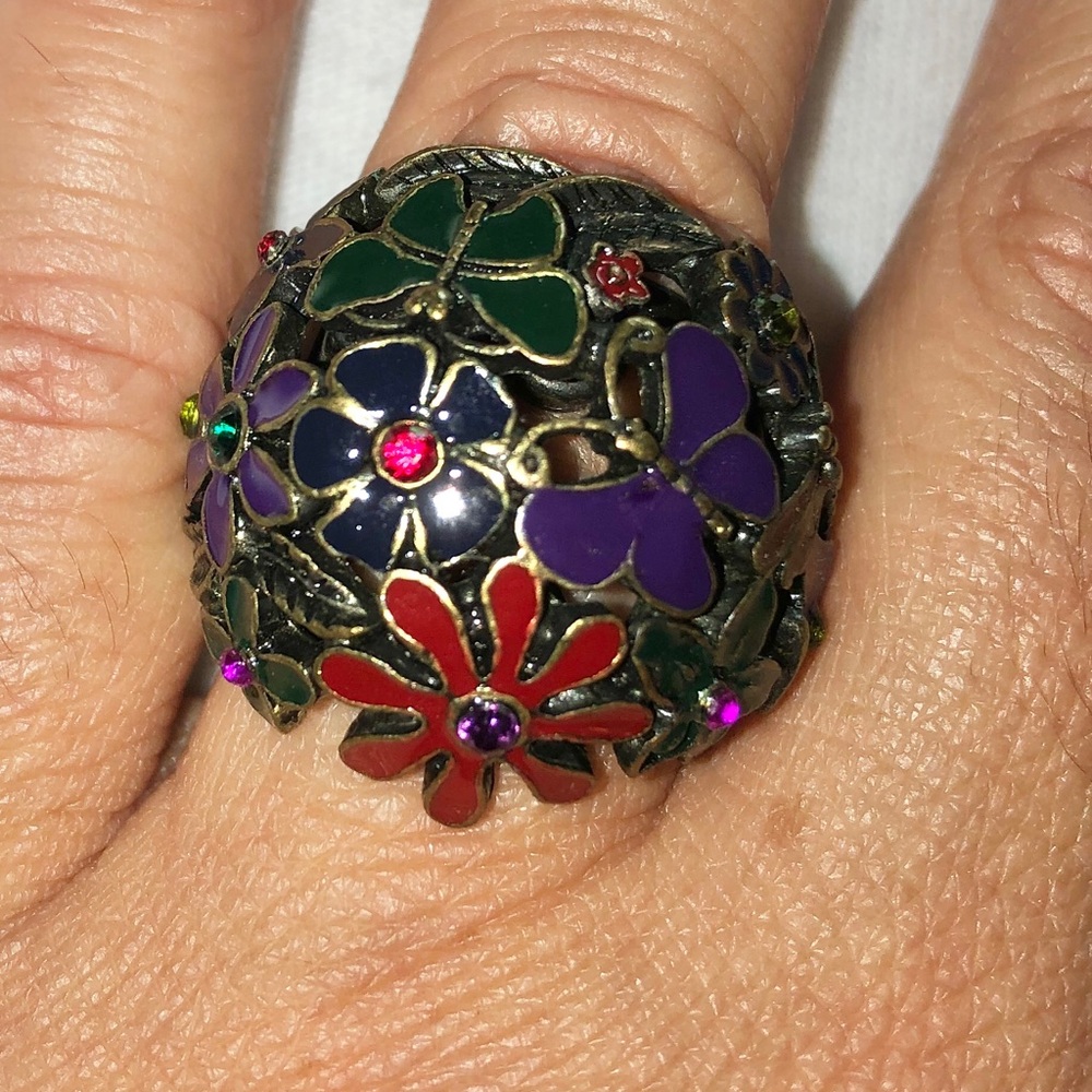 Ring